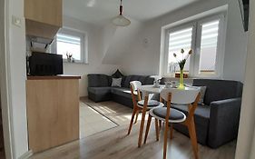 Pokoje Goscinne, Apartamenty Jas I Malgosia Karwia